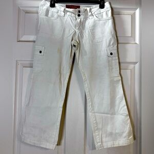 EUC lit Jeans White Buttoned Capri Pants Size 7